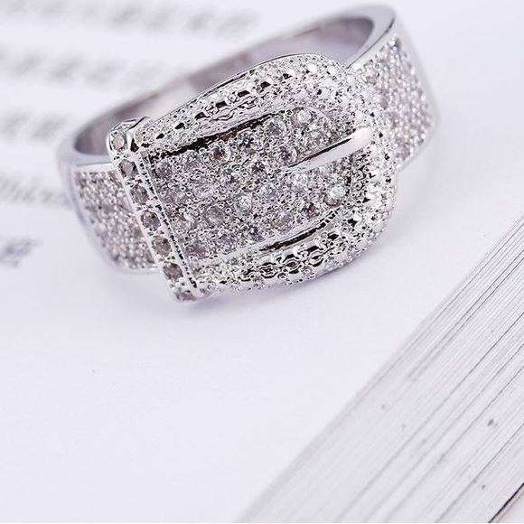 Glitzy Belt Buckle Ring - Picture 2 of 3